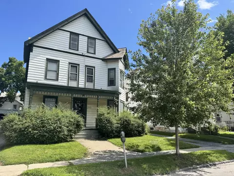 28 Clarke St, Burlington, VT 05401