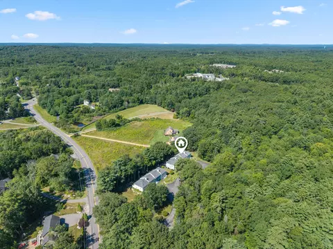 View/Area - 41 Boulder Brook Dr #7, Exeter, NH 03833 photo 3 of 3