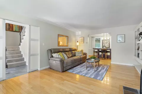 Living - 41 Boulder Brook Dr #7, Exeter, NH 03833 photo 2 of 4