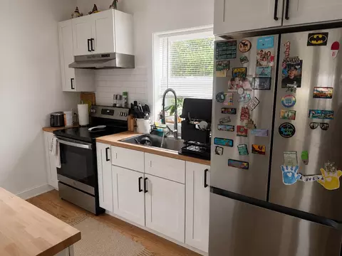Kitchen - 129 Cider Mill Rd, Springfield, VT 05150 photo 3 of 4