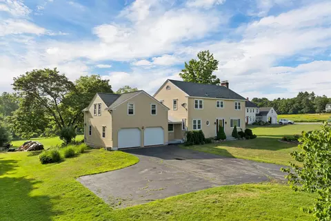 176 White Oaks Rd, Laconia, NH 03246