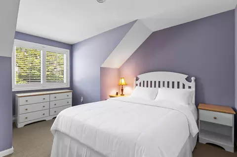 Bedroom - 9 Loon Rd, Meredith, NH 03253 photo 4 of 9