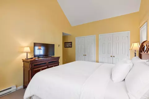Bedroom - 9 Loon Rd, Meredith, NH 03253 photo 3 of 9