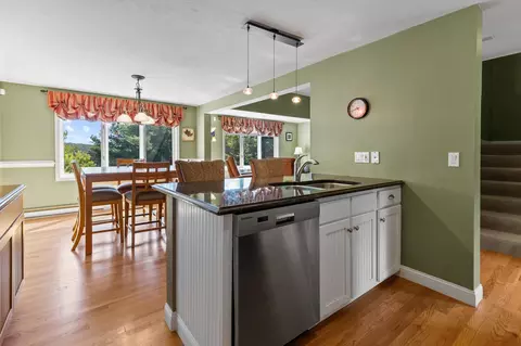 Kitchen - 9 Loon Rd, Meredith, NH 03253 photo 2 of 4