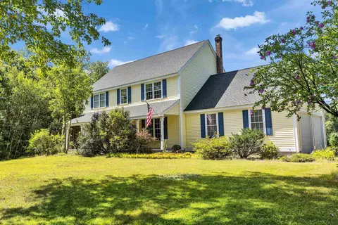 230 Hoit Rd, Concord, NH 03301