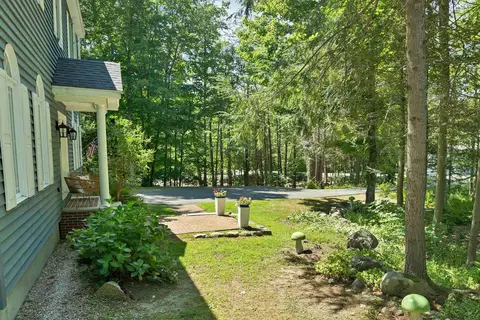 Exterior - 6 Eagle Trce, Wolfeboro, NH 03894 photo 4 of 9