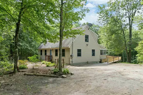Exterior - 241 Lower Beech Hill Rd, Campton, NH 03223 photo 2 of 10
