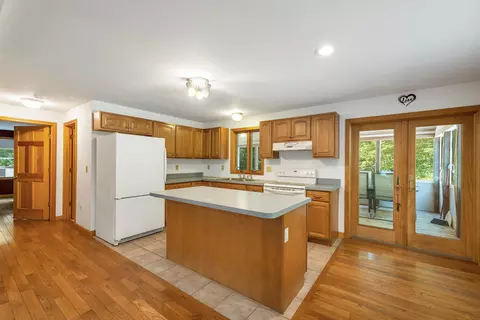 Kitchen - 241 Lower Beech Hill Rd, Campton, NH 03223 photo 2 of 5