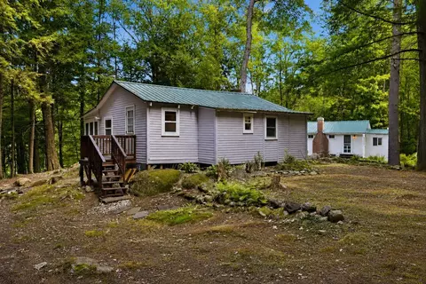 43-45 Elm St, Bristol, NH 03222