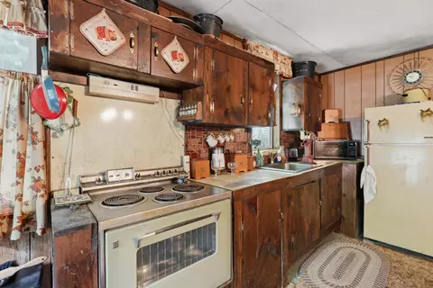 Kitchen - 74 Stoddard Beach Rd, Stoddard, NH 03464 photo 1 of 3
