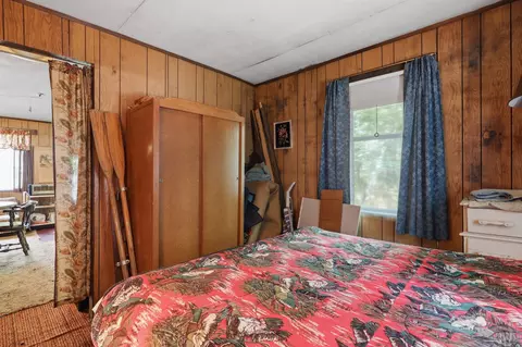 Bedroom - 74 Stoddard Beach Rd, Stoddard, NH 03464 photo 3 of 3