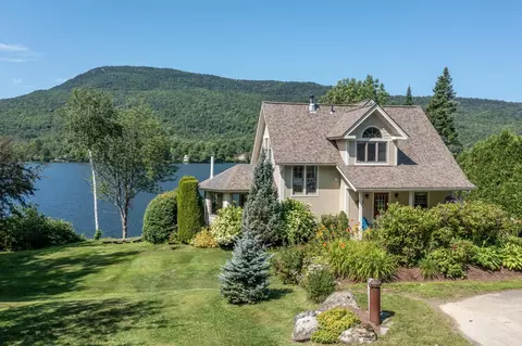 188 Camp Rd, Elmore, VT 05661