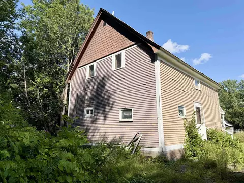 Exterior - 9 Cedar St, Barre, VT 05641 photo 4 of 5