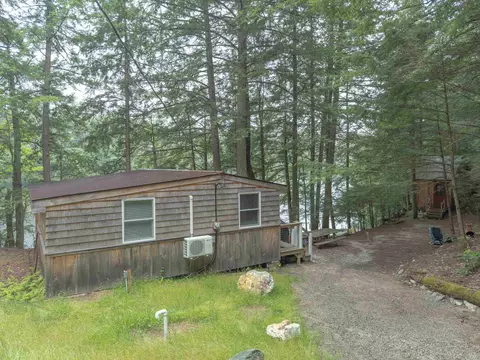 240 Poulsens Point Rd, Littleton, NH 03561