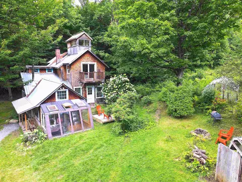 854 856 West Woodbury Rd, Woodbury, VT 05681