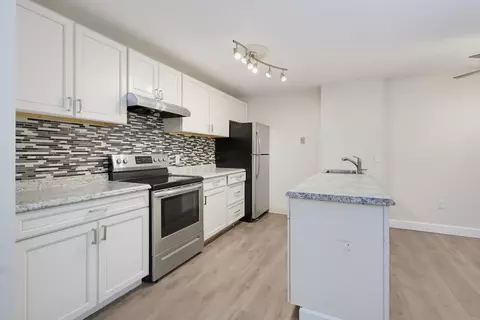 120 Fisherville Rd #164, Concord, NH 03303