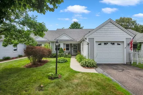 16 Clover Dr #9B, Essex Junction, VT 05452