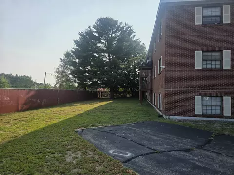 Exterior - 12 E Side Dr #405, Concord, NH 03301 photo 1 of 2