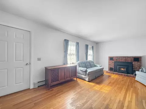 Living - 6225 River Rd Vt 102, Lemington, VT 05903 photo 2 of 3