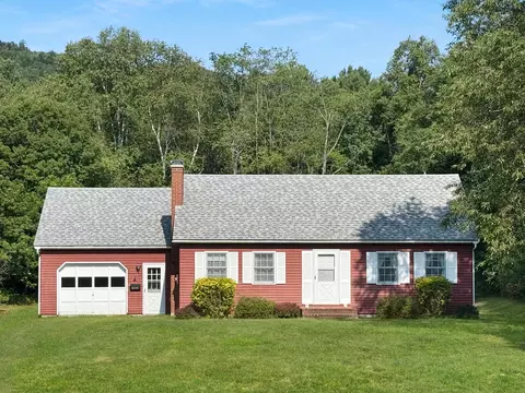 Exterior - 6225 River Rd Vt 102, Lemington, VT 05903 photo 2 of 12