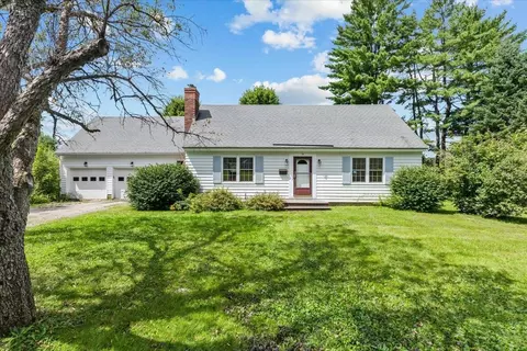 33 Colonial Dr, Montpelier, VT 05602