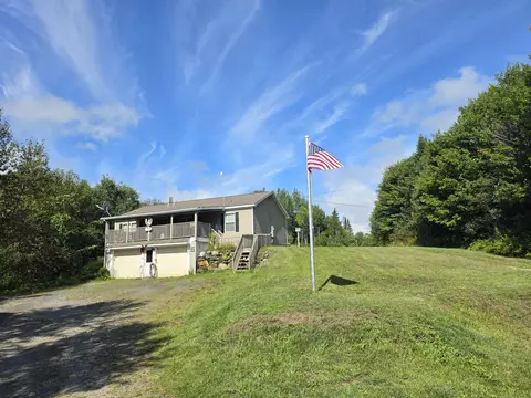 5051 Us Route 5, Sutton, VT 05867