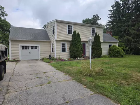 10 Towle St, Rochester, NH 03867
