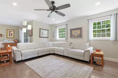 Living - 17 Cypress Cir, Exeter, NH 03833 photo 2 of 4
