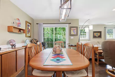 Dining - 17 Cypress Cir, Exeter, NH 03833 photo 2 of 3