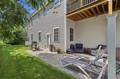 Exterior - 17 Cypress Cir, Exeter, NH 03833 photo 3 of 9