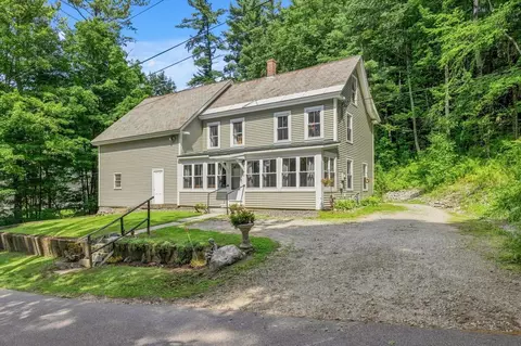 8 Granite St, Marlborough, NH 03455