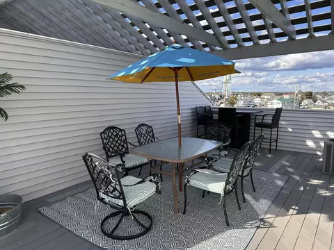 Exterior - 35 Ashworth Ave #3, Hampton, NH 03842 photo 4 of 7