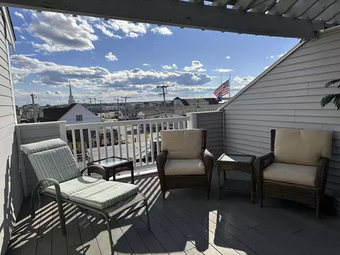 Exterior - 35 Ashworth Ave #3, Hampton, NH 03842 photo 5 of 7