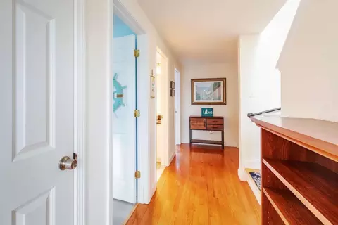 Entry Way - 35 Ashworth Ave #3, Hampton, NH 03842 photo 5 of 7