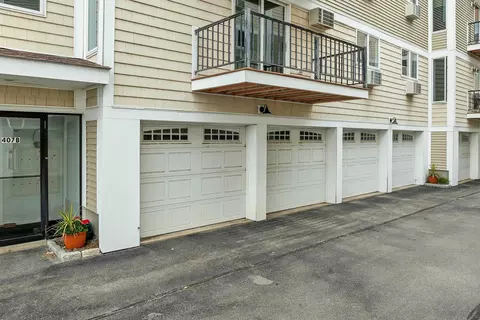 Exterior - 407 Ocean Blvd #B10, Hampton, NH 03842 photo 2 of 3