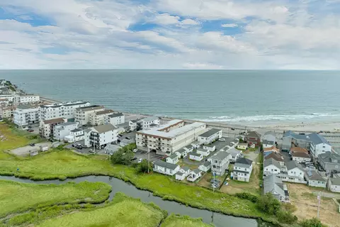 View/Area - 407 Ocean Blvd #B10, Hampton, NH 03842 photo 4 of 5