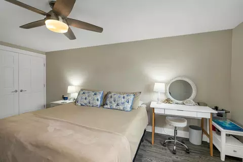 Bedroom - 407 Ocean Blvd #B10, Hampton, NH 03842 photo 2 of 5