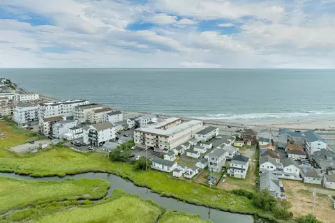 View/Area - 407 Ocean Blvd #B10, Hampton, NH 03842 photo 4 of 5