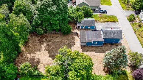 View/Area - 32 Rolfe St, Concord, NH 03303 photo 2 of 4