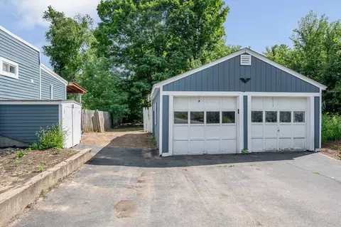 Exterior - 32 Rolfe St, Concord, NH 03303 photo 2 of 9
