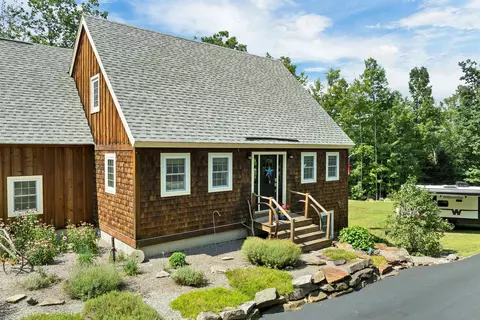 Exterior - 16 Valley View Rd, Hebron, NH 03241 photo 4 of 13