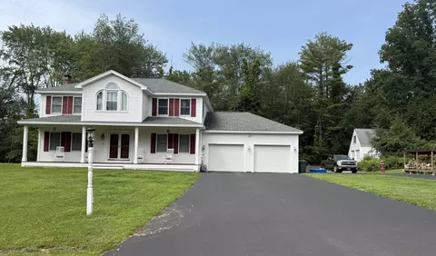 14 Blackstone Cir, Pelham, NH 03076