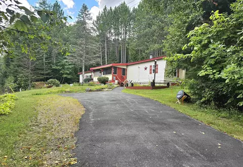 228 Daniel Webster Hwy, Woodstock, NH 03262