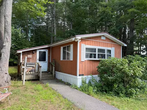 22 Alice Dr, Concord, NH 03301