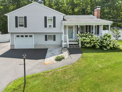 Exterior - 86 Overledge Ext, Derry, NH 03038 photo 2 of 9