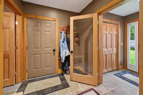 Entry Way - 28 Partridge Run Rd, Dover, VT 05356 photo 3 of 3