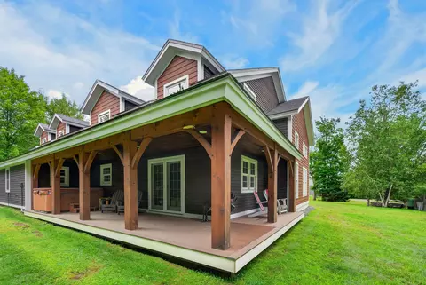 Exterior - 28 Partridge Run Rd, Dover, VT 05356 photo 2 of 4