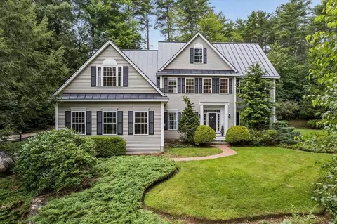 75 Tirrell Rd, Bedford, NH 03110