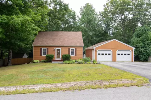 Exterior - 66 Dorothy Dr, Epping, NH 03042 photo 10 of 10