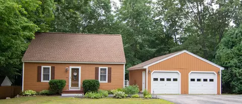 Exterior - 66 Dorothy Dr, Epping, NH 03042 photo 5 of 10